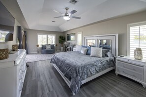 4 bedrooms, free WiFi