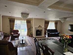 Living area - 2 bedroom house (Birmingham)