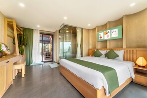 Suite Junior, balcon | Literie hypoallergénique, minibar, coffre-fort, bureau