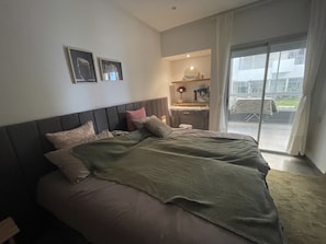 3 bedrooms, desk, blackout curtains, iron/ironing board - Au Cœur Des Sables - Harhoura (Harhoura)