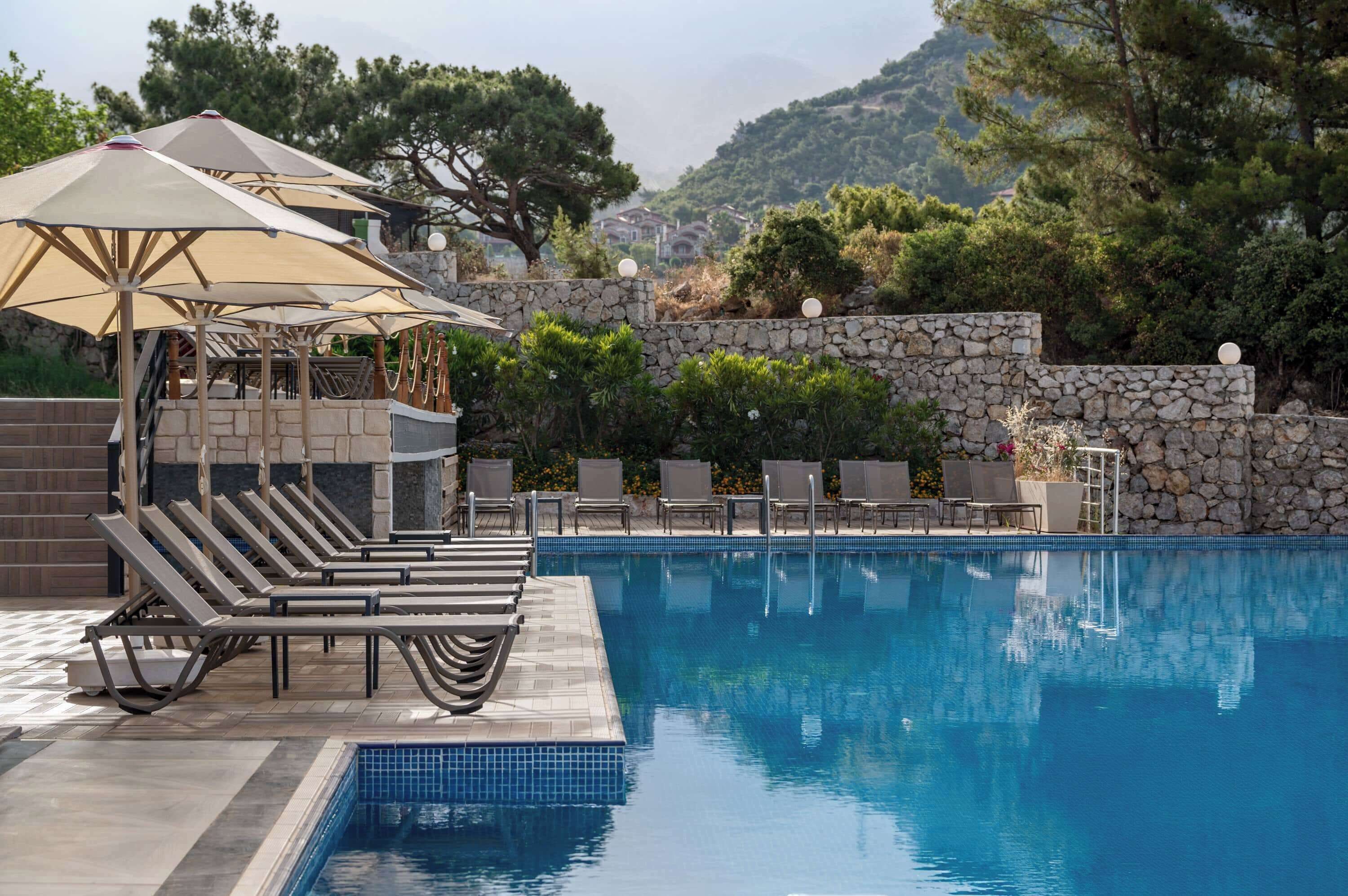 季節限定屋外プール