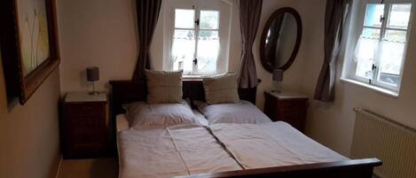 1 soverom, strykejern/-brett, wi-fi og sengetøy