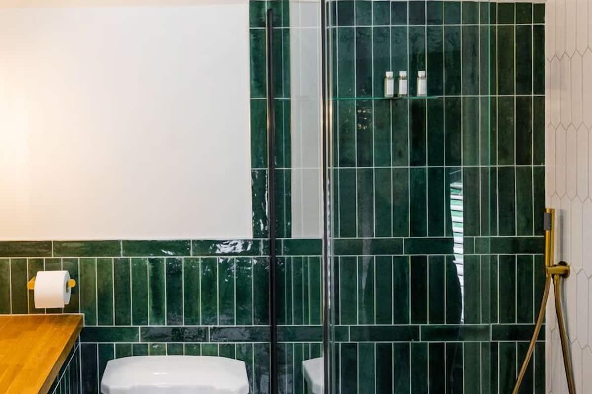 family duplex, 1 king bed with sofa bed | bathroom | shower, rainfall showerhead, designer toiletries, hair dryer