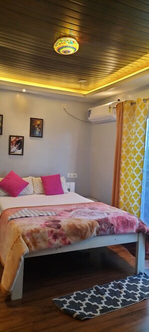 1 غرفة نوم ومكواة/لوح كي وواي فاي مجانًا وملاءات أسرّة