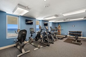 Fitness facility - Spectacular Big 3BD Beachfront Condo! Sleeps 10 (Panama City Beach)