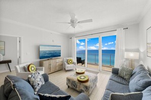 Smart TV - Spectacular Big 3BD Beachfront Condo! Sleeps 10 (Panama City Beach)