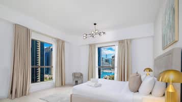 3 camere, una scrivania, Wi-Fi gratuito