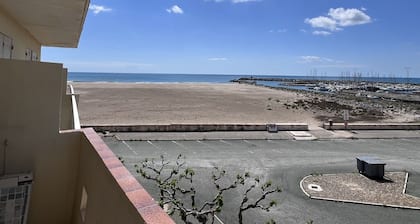 T3 st pierre la mer sur la plage