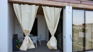 Outdoor dining - Borgo marina 2 apartment Torre di Bari (Torre di Bari)