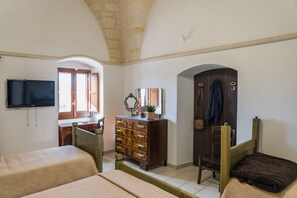1 Schlafzimmer, Bügeleisen/Bügelbrett, Reisekinderbett, kostenloses WLAN