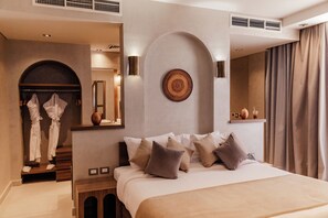 Jacuzzi sea front (adults only +16 years) | Egyptian cotton sheets, premium bedding, minibar, in-room safe - True Beach Resort (Marsa Alam)