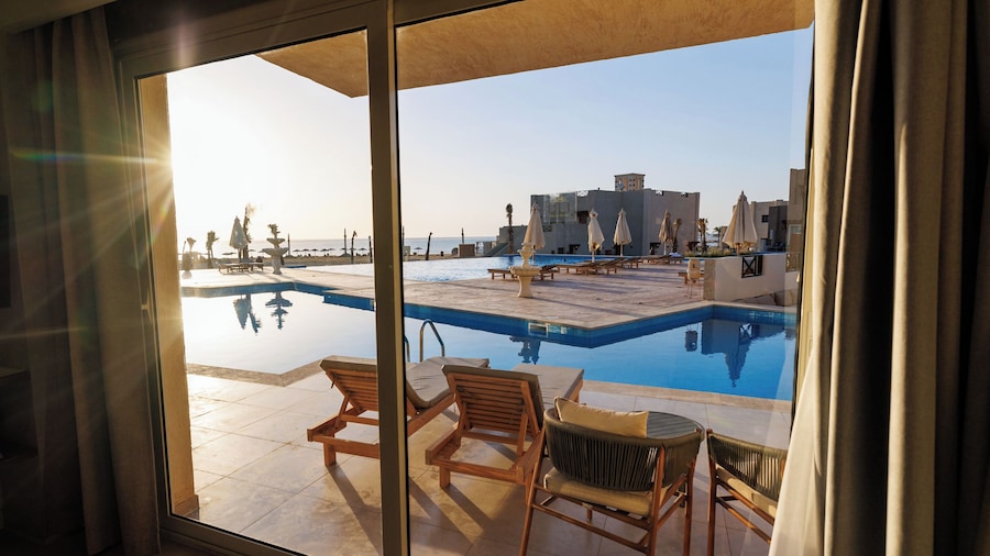True Beach Resort