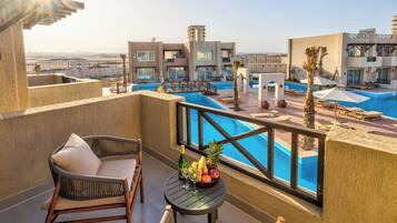 Junior Double room (adults only +16 years) | Terrace/patio