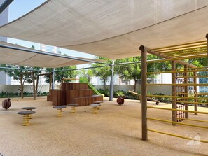 Apartment (4 Bedrooms) | Children's play area - outdoor - Luxury Burj Royale Full Burj Khalifa & Fountain Views (Dubai)