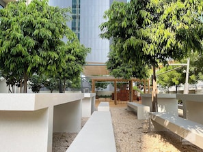 Apartment (2 Bedrooms) | Garden - Extreme Luxury Burj Royal Balcony and Downtown View (Dubai)