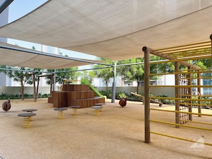 Apartment (2 Bedrooms) | Children's play area - outdoor - Extreme Luxury Burj Royal Balcony and Downtown View (Dubai)