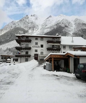 Exterior - Appartement 112 bis 3 Personen Pool (Obsteig)