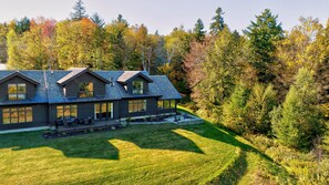 Exterior - Trapp Alpine Chalet at von Trapp Family Lodge: 4 br, a/c, firepit, deck & views, resort amenities! (Stowe)