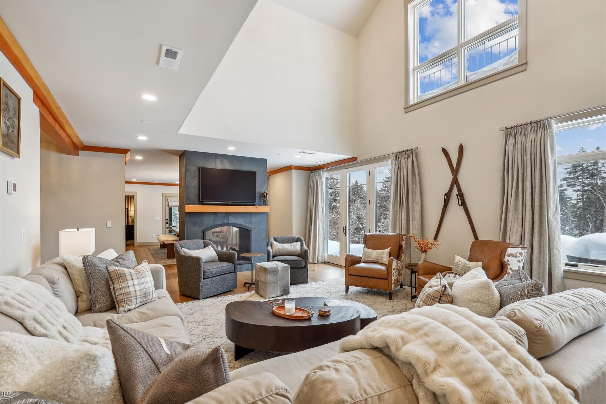 智能電視、壁爐