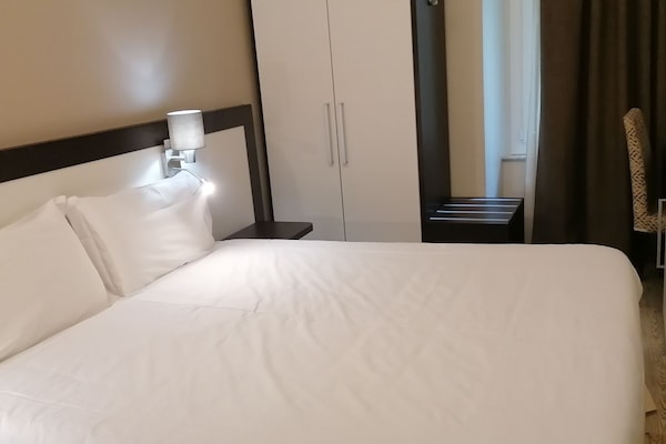 Ropa de cama de alta calidad y cubrecamas