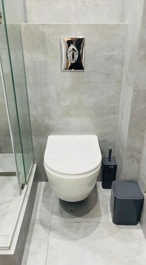 Towels, soap, toilet paper