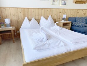Strykjärn/strykbräda, gratis wi-fi och sängkläder