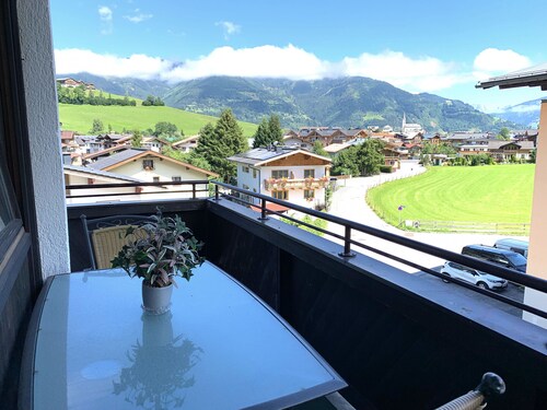 Deluxe Family-Friendly TOP18 Studio-Bergblick