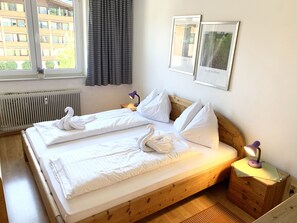 1 bedroom, iron/ironing board, free WiFi, bed sheets - Alpineträume -Top 16-Superior 1 Bedroom Apartment (Kaprun)