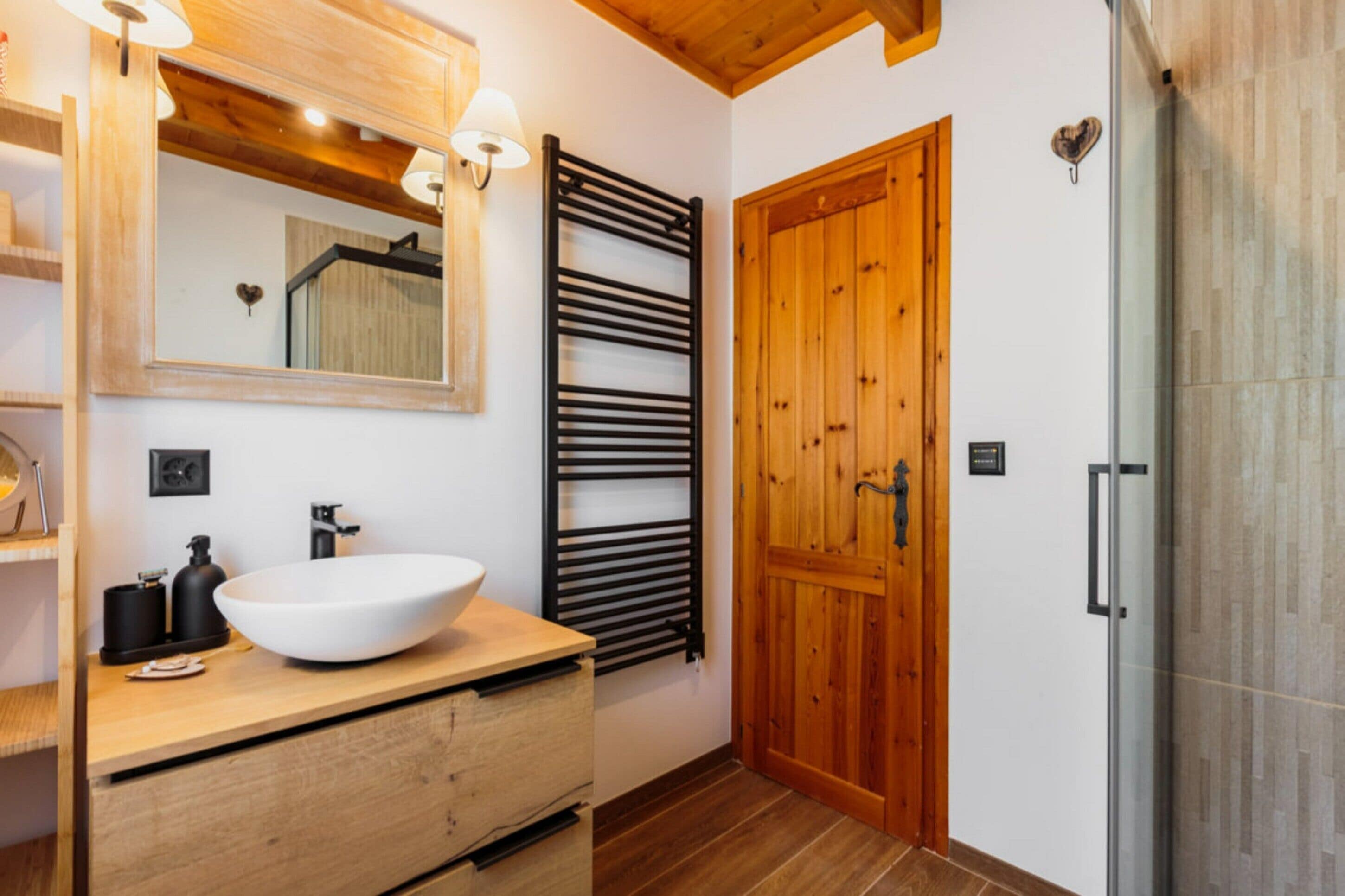 Family House, Multiple Bedrooms (Chalet Soleada) | Bathroom | Shower, hair dryer, towels, soap