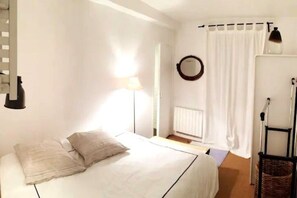 2 Schlafzimmer, Bügeleisen/Bügelbrett, WLAN, Bettwäsche