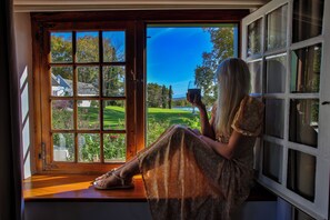 Villa | Courtyard view - Navarre Residence (Stellenbosch)