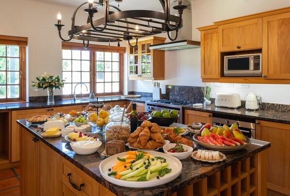 Villa | Private kitchen - Navarre Residence (Stellenbosch)