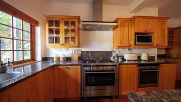 Villa | Private kitchen