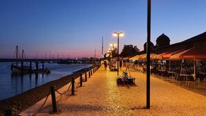 Miscellaneous - Fully equipped, by the sea in a quiet residential area near Olhão. (Moncarapacho)