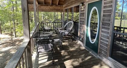 Secluded, peaceful cabin with walking trails & stocked ponds in SE Oklahoma