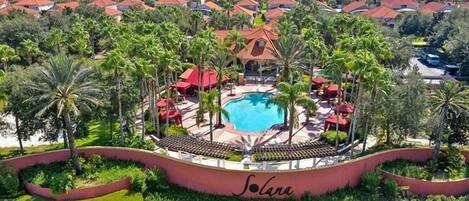 House, 4 Bedrooms | Pool