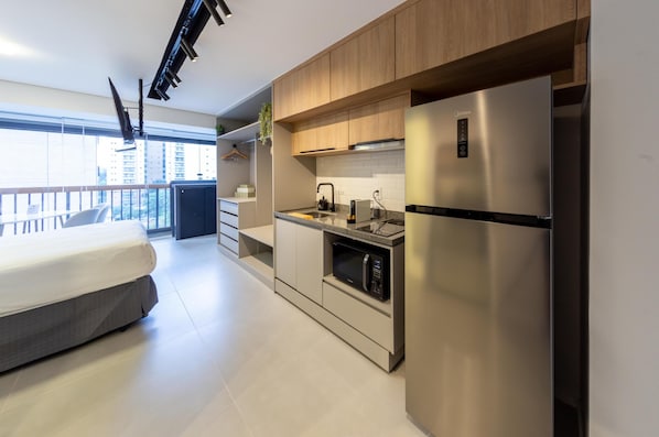 Basic Studio, 1 Double Bed | Room amenity