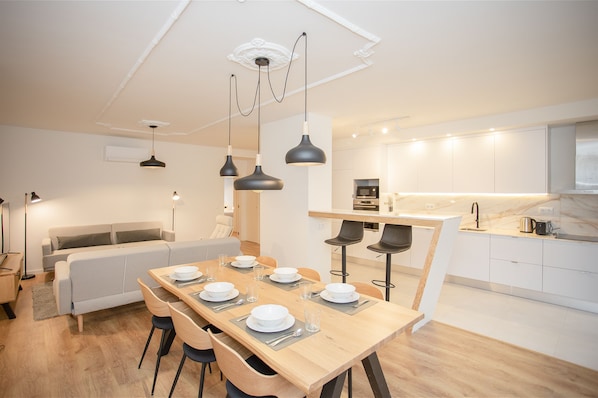 Apartment | Living area