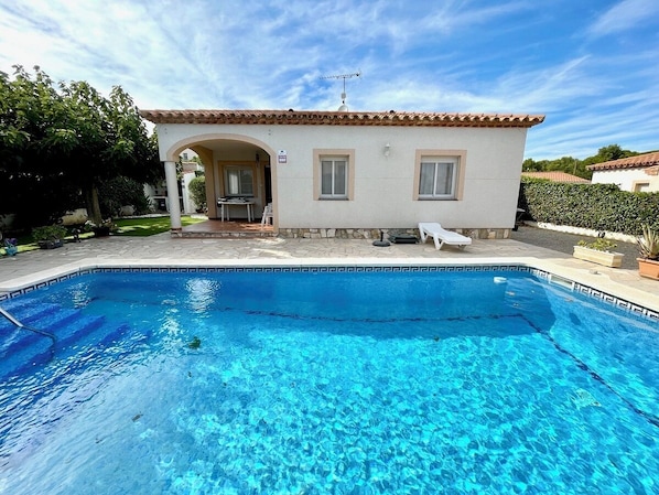 Outdoor pool - SAONA VILLAS (VN CESA): villa for 6 people, private pool, wifi (Les Tres Cales)