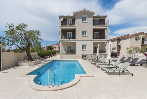 Pool - Apartment 2299/81934 (Istria - Fažana), 250m from the beach (Fažana)