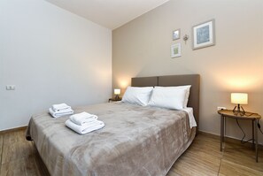 1 bedroom, Internet