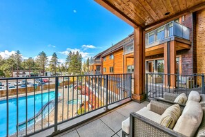 Property grounds - Exquisite Stateline Resort, Hot Tub Zalanta #222 (South Lake Tahoe)