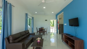 Living area - Blue Sky Self Catering  (Praslin Island)