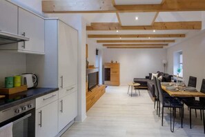 Fridge, oven, stovetop, dishwasher - Exklusives Tiny House in Elbnähe (Buxtehude)