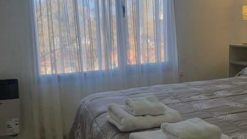 Superior Apartment | Free WiFi, bed sheets