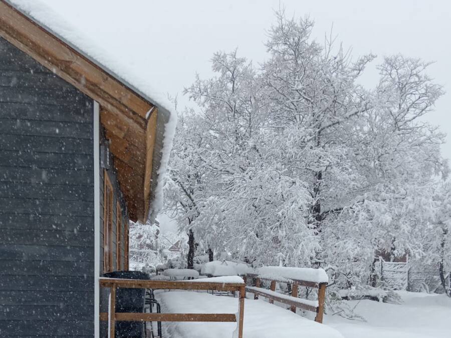 Family Chalet, 3 Bedrooms, Mountain View | Living area