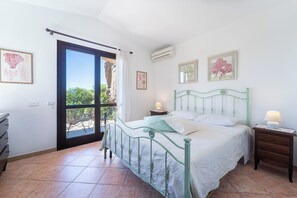 2 bedrooms, iron/ironing board, travel crib, free WiFi