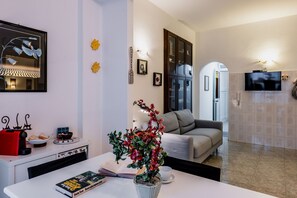 Interior - Coralie House by Wonderful Italy (Giardini-Naxos)