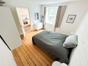 1 Schlafzimmer, Bügeleisen/Bügelbrett, kostenloses WLAN, Bettwäsche