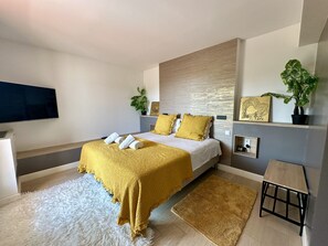5 bedrooms, iron/ironing board, travel cot, free WiFi